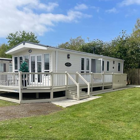 Kingfisher Quay Lodge Clacton-on-Sea Zewnętrze zdjęcie